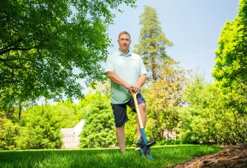 lawn-care-treatment-in-progress