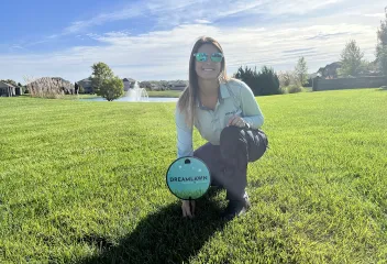 lawn-treatment-for-green-grass